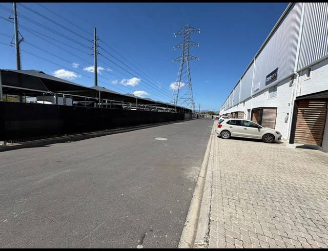 322M² WAREHOUSE TO LET IN FIRGROVE